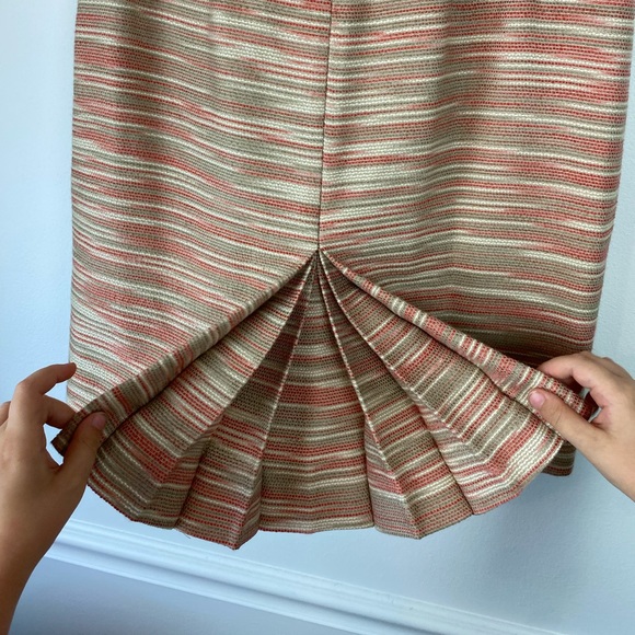 ANTONIO MELANI Beige & Coral Tweed Skirt Statement Fan Back | Size 2 - Picture 7 of 12